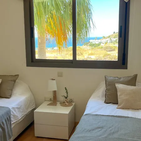 Enjoy 3 In 1 - Sea, Golf And Mountains *